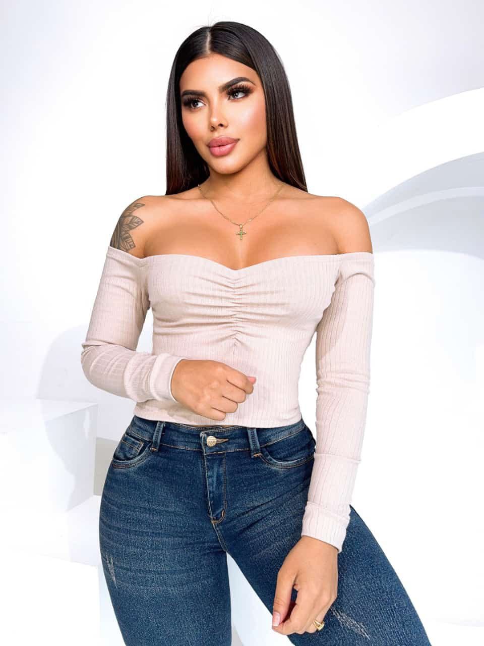 Blusa corrugada en Rif